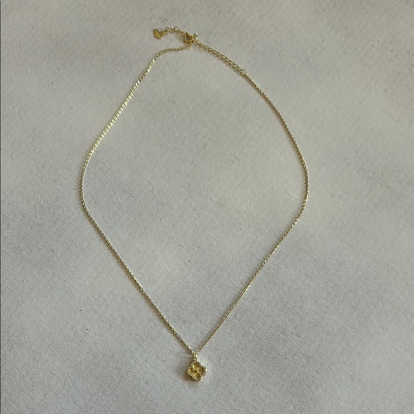 Van Cleef Gold Plated Necklace - Picture 2 of 5